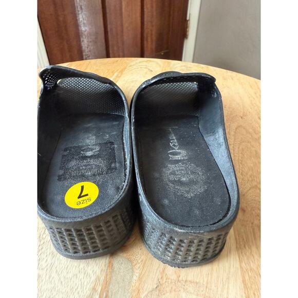 Jeffrey Campbell Fling Rubber Jelly Slide Sandals Women Size US 7 EU 38 - Picture 6 of 8